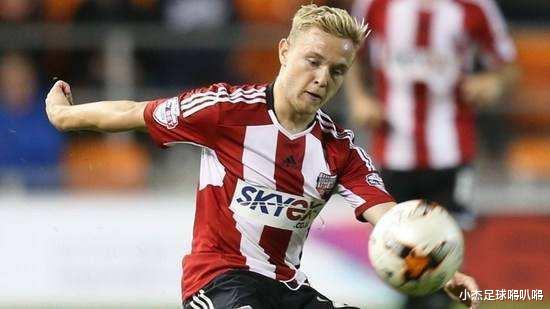 包含伯明翰取得宝贵三分，保级前景一片光明的词条