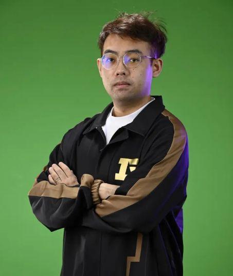 雷火电竞主播-Dota2选手发挥出色，荣膺最佳MVP的简单介绍