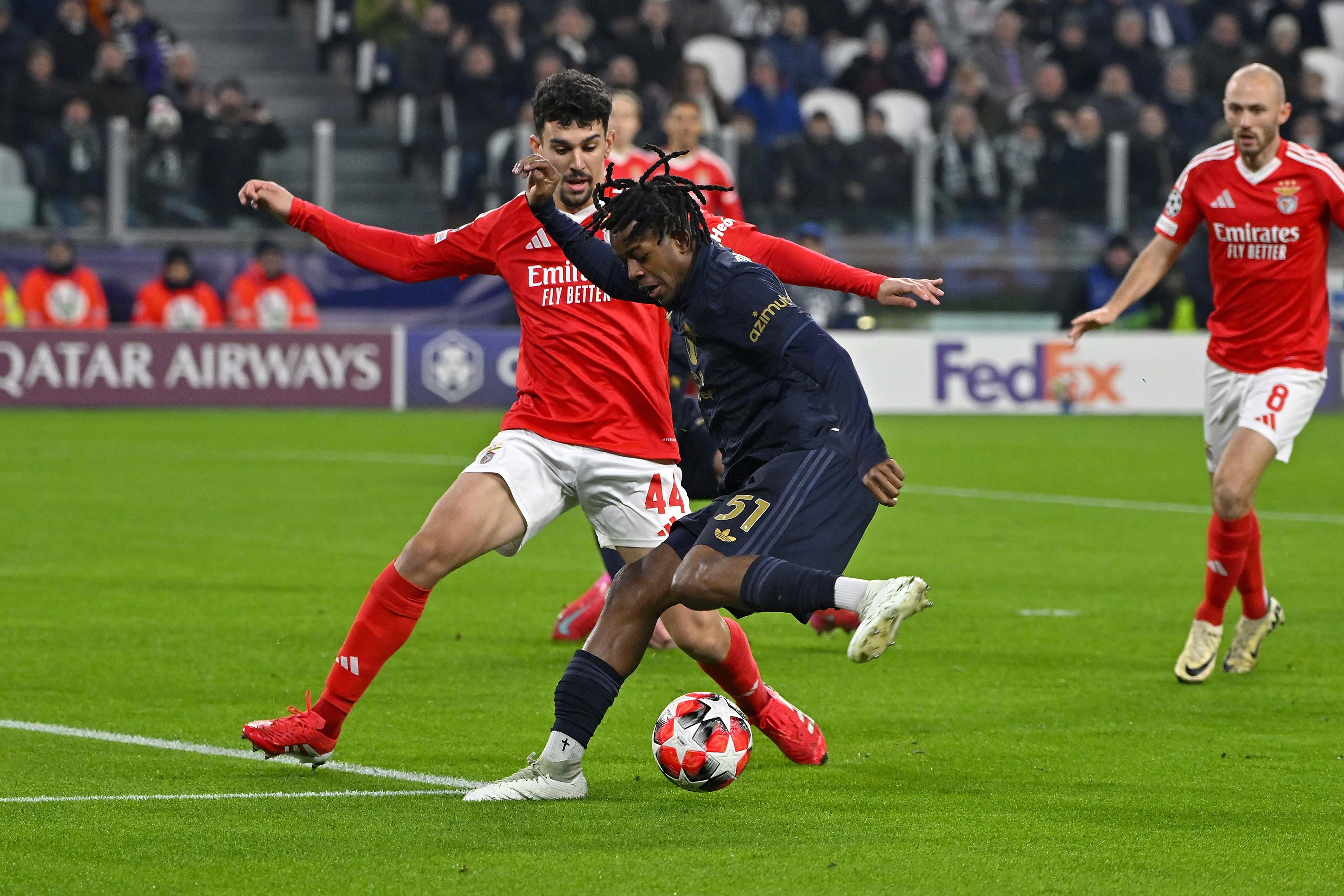 雷火电竞亚洲先驱-尤文图斯欧冠之旅落幕，球员面临下一步打算的简单介绍