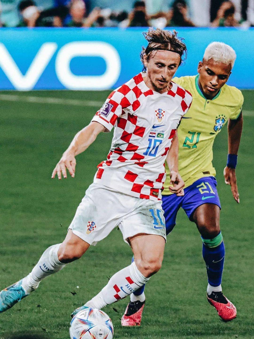 雷火电竞网址-比赛前夕球员状态蒙神秘面纱的简单介绍