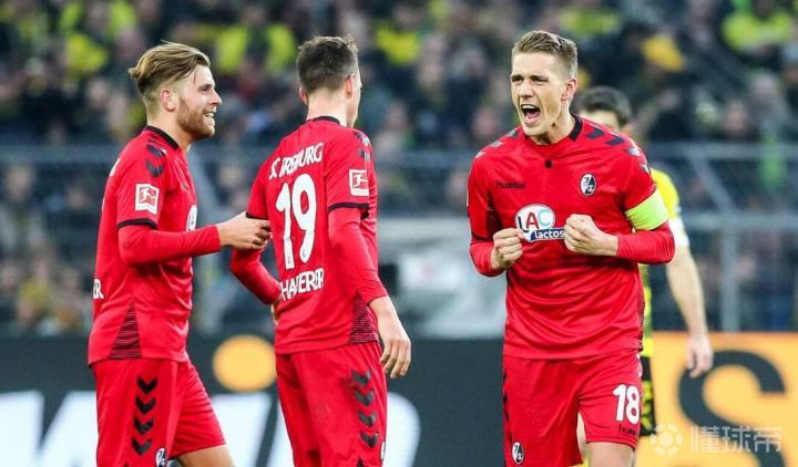 赔率变化场外新闻不断，话题热度爆表的简单介绍