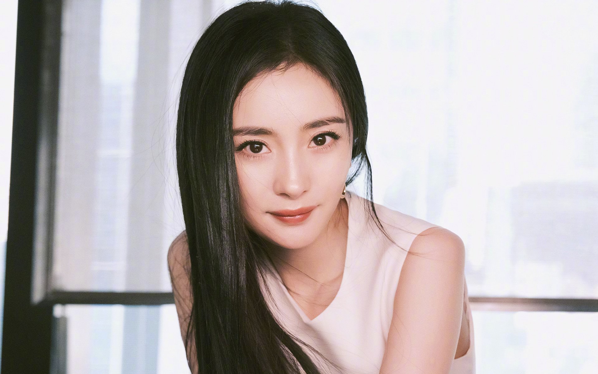 雷火电竞网站-门将还是门神？当卡塔尔的门迪在沙漠与球馆同时封神