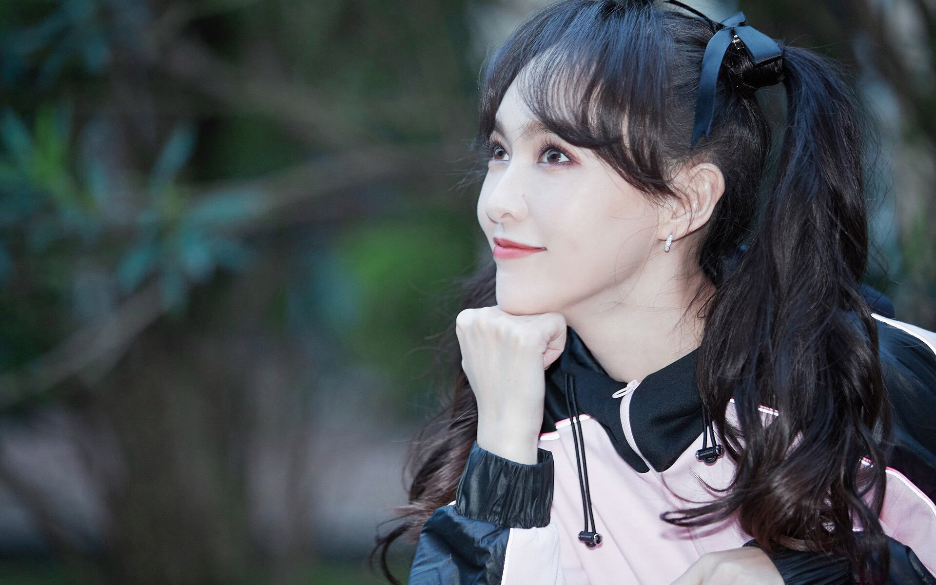 从卡迪夫到多哈，范戴克铸就的钢铁轴心，如何让威尔士在沙漠风暴中完成历史性完胜？