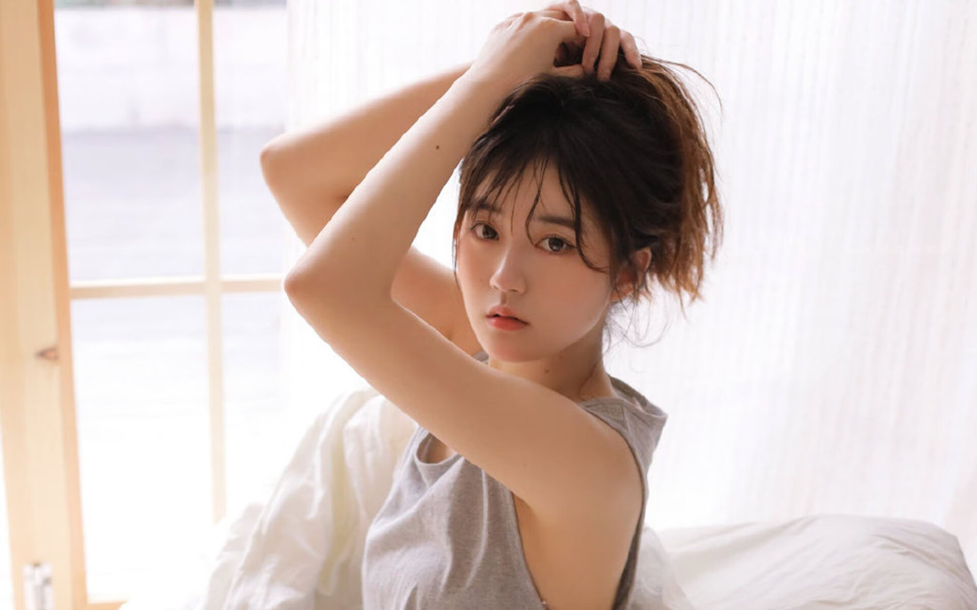 跨越国界的绿茵史诗，当多特蒙德遇上丹麦，萨拉赫以星光改写赛场法则